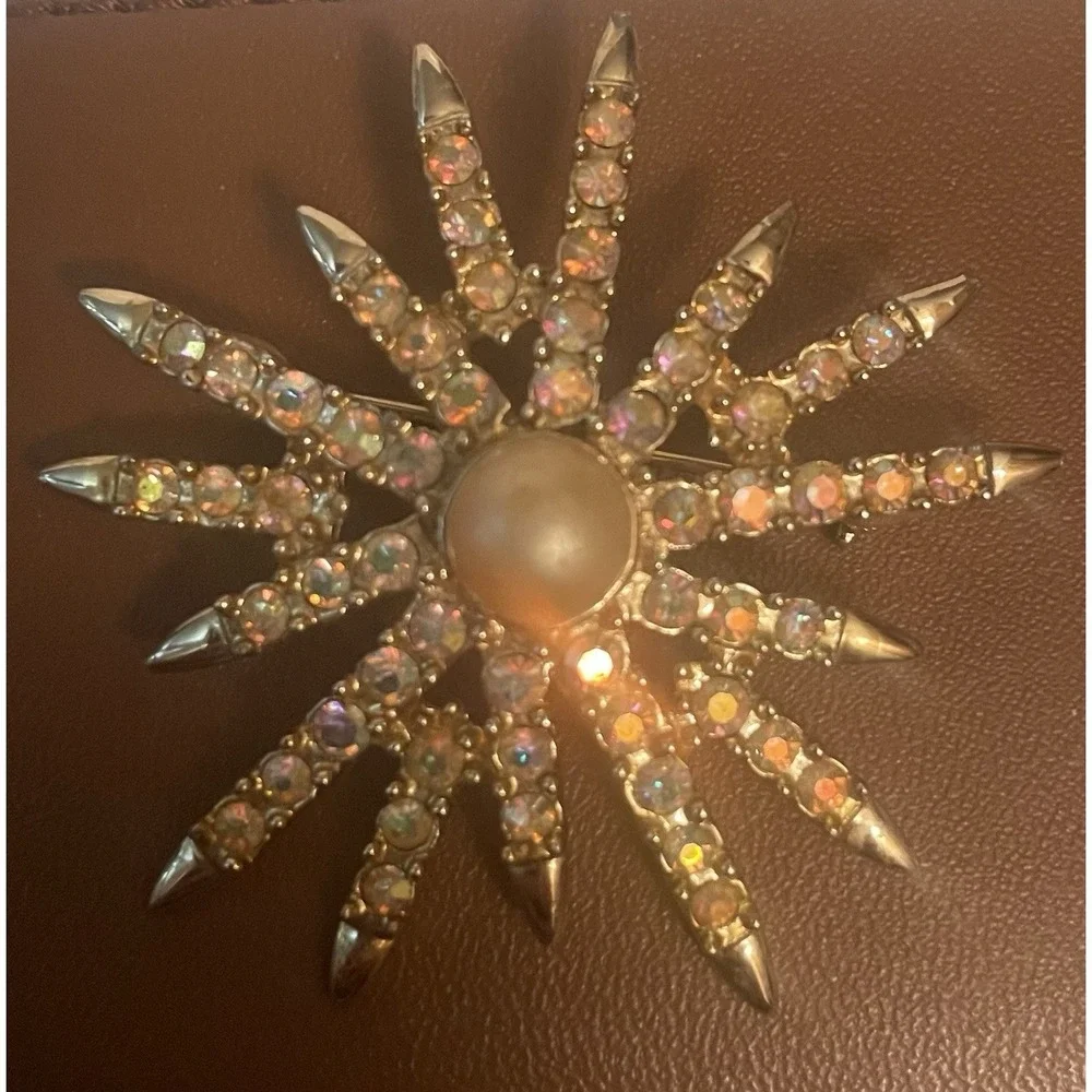 Vintage EMMONS Brooch Starburst AB Rhinestones & Faux Pearl Gold Tone Pin